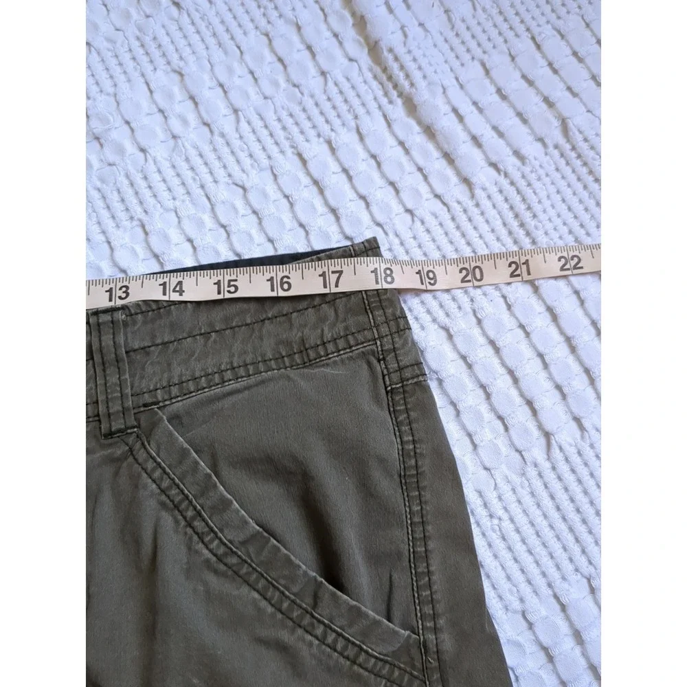Kuhl Ambush Cargo Shorts‎ Vintage Patina Dye Sz 36 Green 12